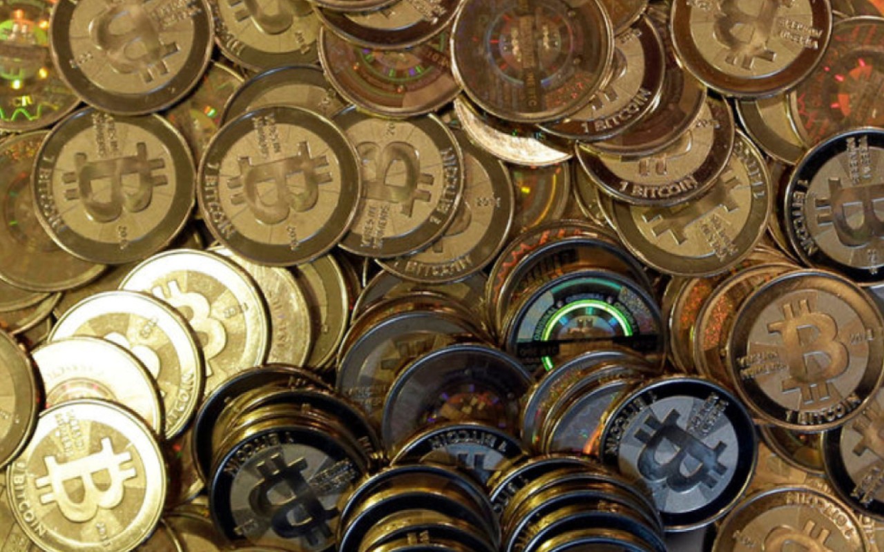 “Bitcoin”in qiyməti 78 min dollara enib