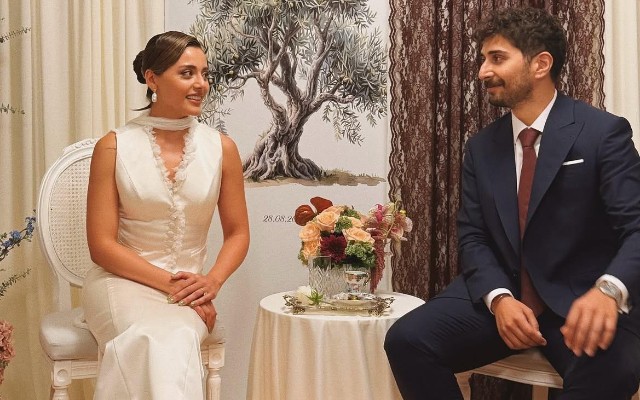 Sıla Türkoğlu nişanlandı - FOTO