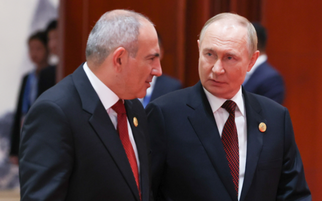 Paşinyan 44 günlük müharibədə Putinin rolundan danışdı