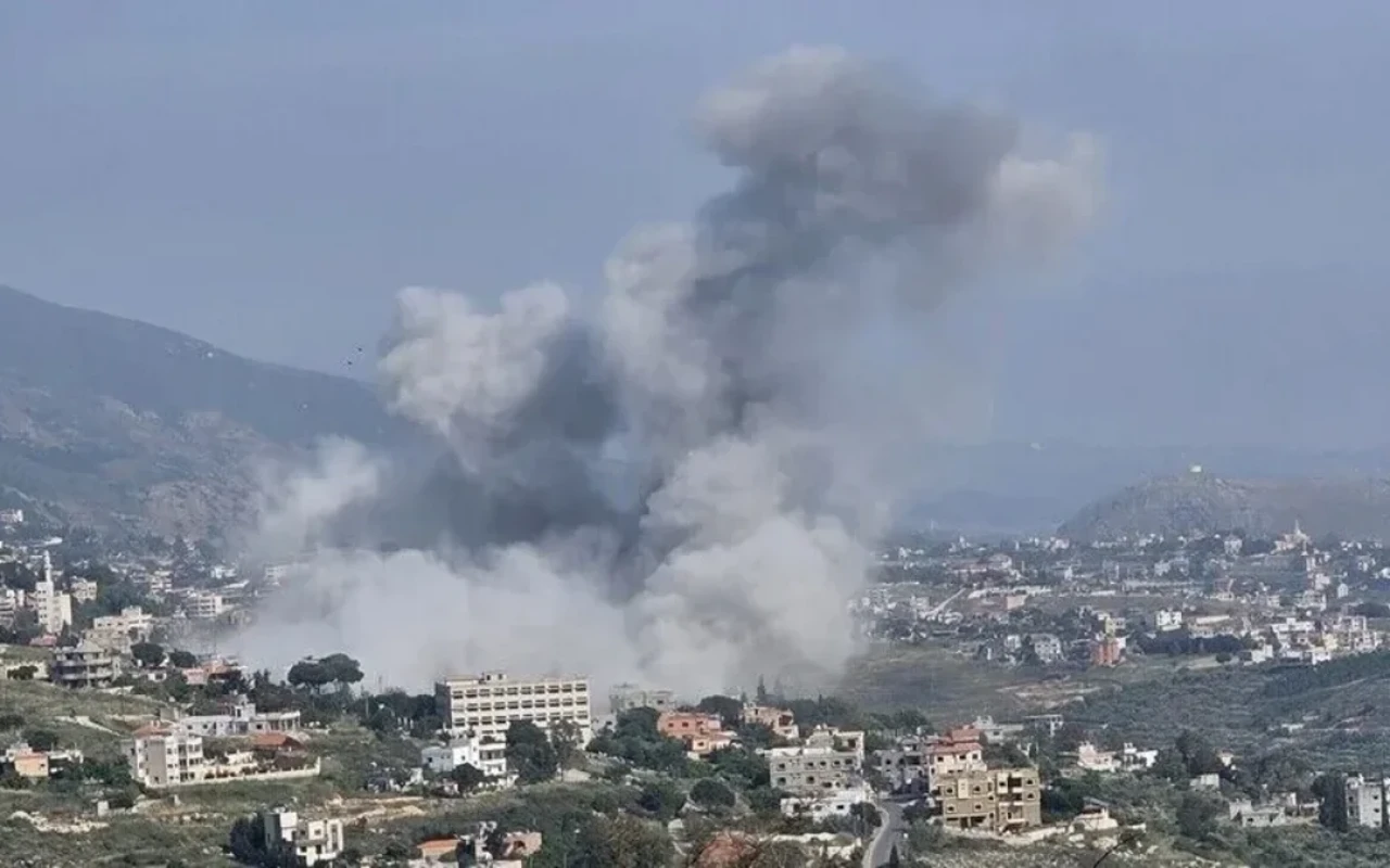 İsrail Livanın cənubuna zərbə endirib, 3 nəfər ölüb