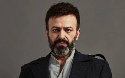 Türkiyədə aktyor evində ölü tapıldı