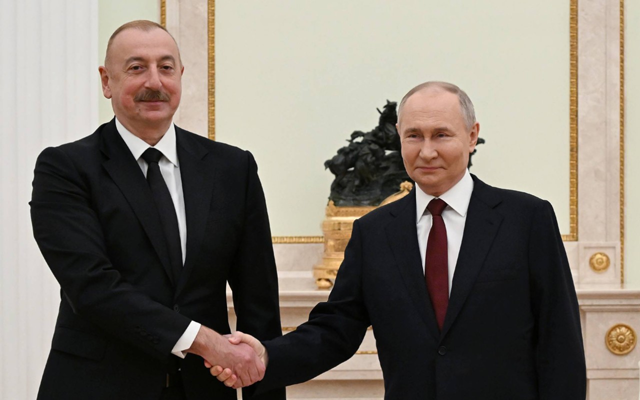 Putin İlham Əliyevə zəng etdi