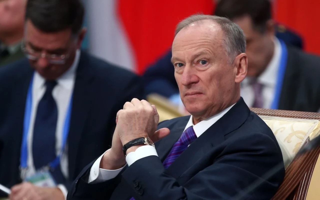 "Bu baş verərsə, Polşa mövcudluğunu itirəcək" - Putinin köməkçisi
