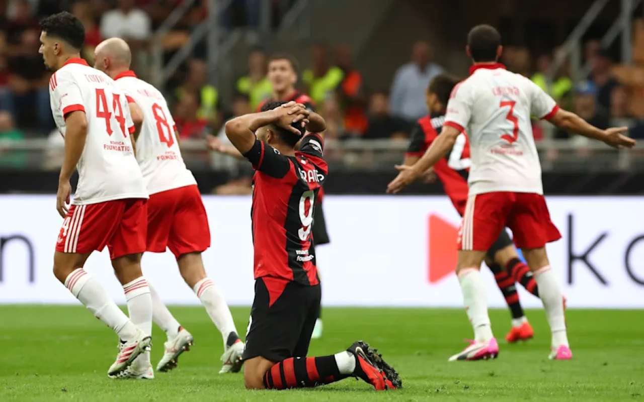 Avropa Liqası: "Milan" "Benfika"ya uduzdu (VİDEO)