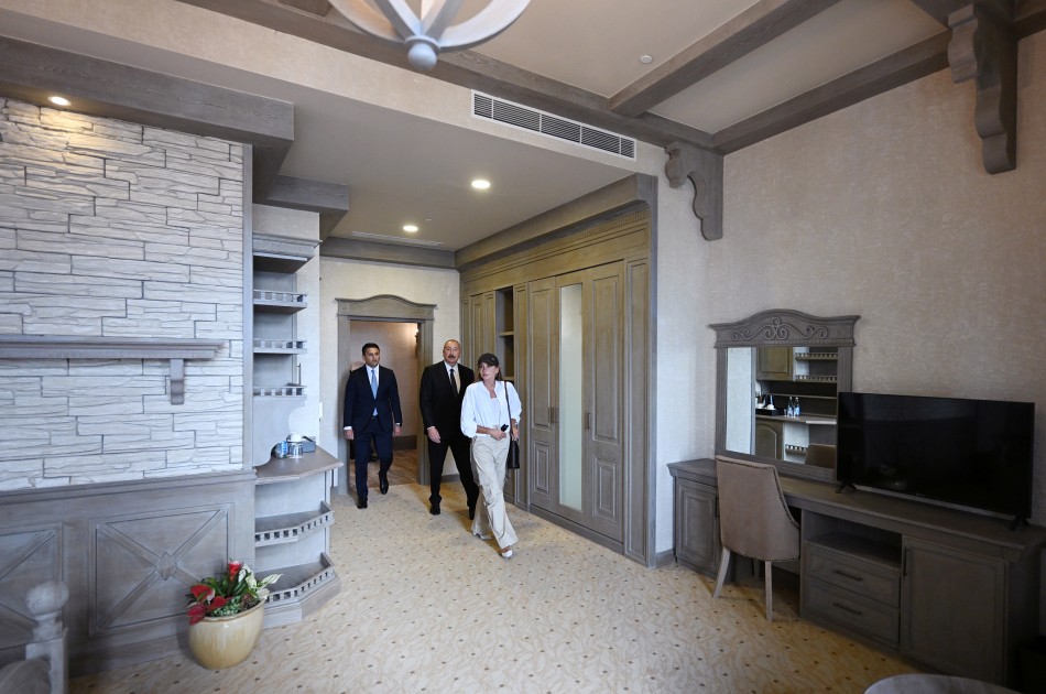 İlham Əliyev və birinci xanım "Pirqulu Park" hotelinin açılışında - YENİLƏNİB