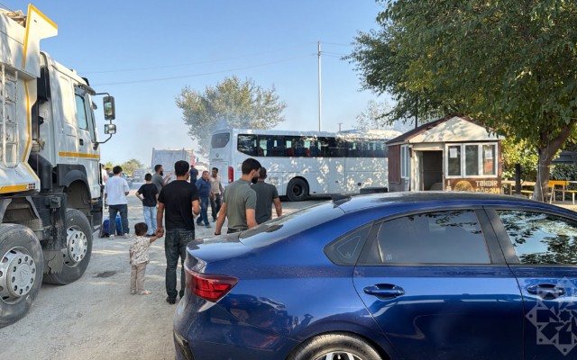 Xaçmazdan Bakıya gələn avtobus yandı - FOTOLAR