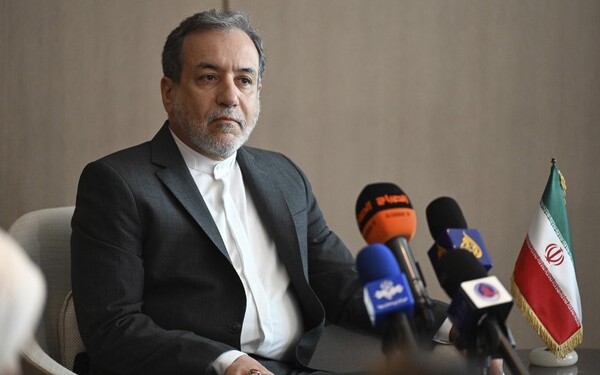 "Seçim Trampdan asılıdır" - Əraqçi