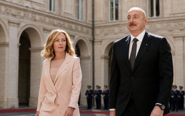 Meloni İlham Əliyevə təşəkkür etdi
