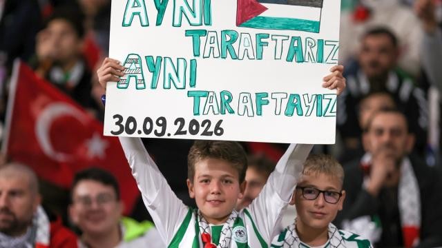 Oyunu Fələstin azad olana qədər təxirə saldılar - FOTOLAR