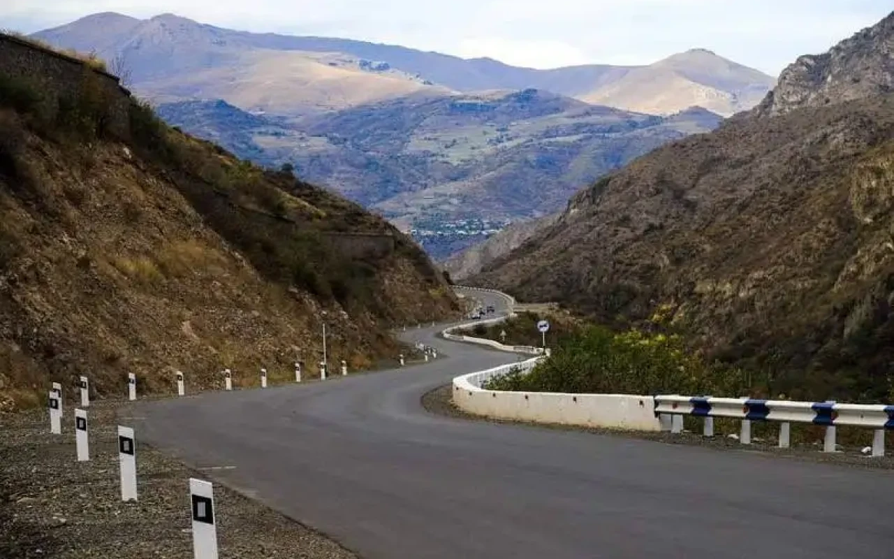 "Alternativ yollar yaradılmalıdır" - Paşinyan
