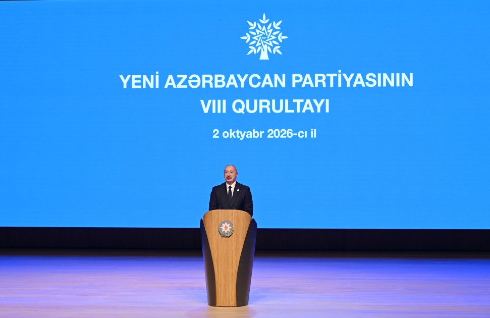 İlham Əliyev YAP-ın qurultayında çıxış etdi - FOTOLAR (YENİLƏNİB)