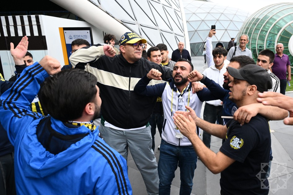 "Fənərbağça" Bakıda - FOTOLAR