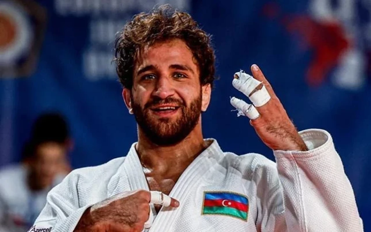 Hidayət Heydərov dünya çempionatında mübarizəni dayandırdı - YENİLƏNİB