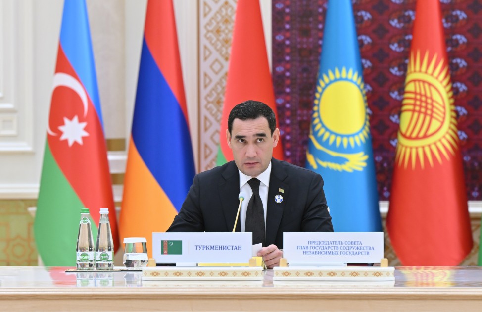 İlham Əliyev MDB Dövlət Başçıları Şurasının geniş tərkibdə iclasında iştirak etdi - FOTOLAR (YENİLƏNİB)