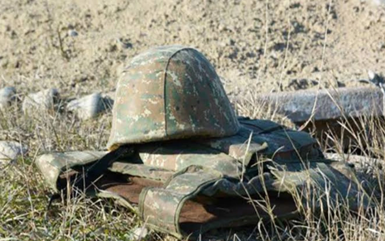 Ermənistanda hərbçi odlu silah yarasından öldü