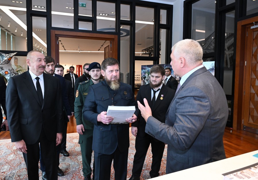 İlham Əliyev və Ramzan Kadırov “Bakı Ağ Şəhər”də olublar - FOTOLAR