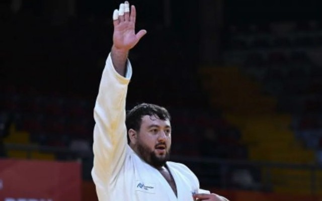 Kənan Nəsibov bürünc medal qazandı