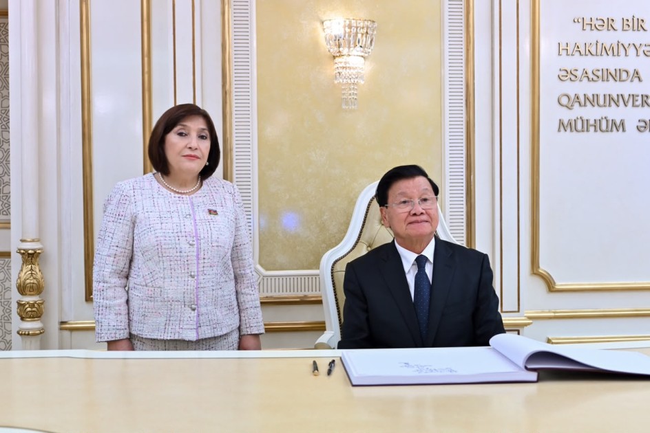 Laos Prezidenti Milli Məclisdə olub - FOTOLAR