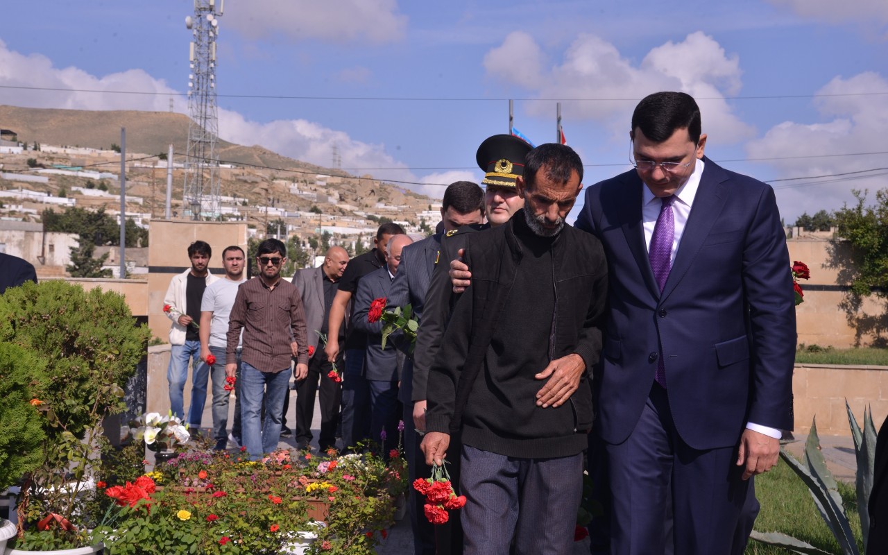 Şəhid Yunis Surxayevin şəhadətinin altıncı ildönümü anılıb - FOTOLAR