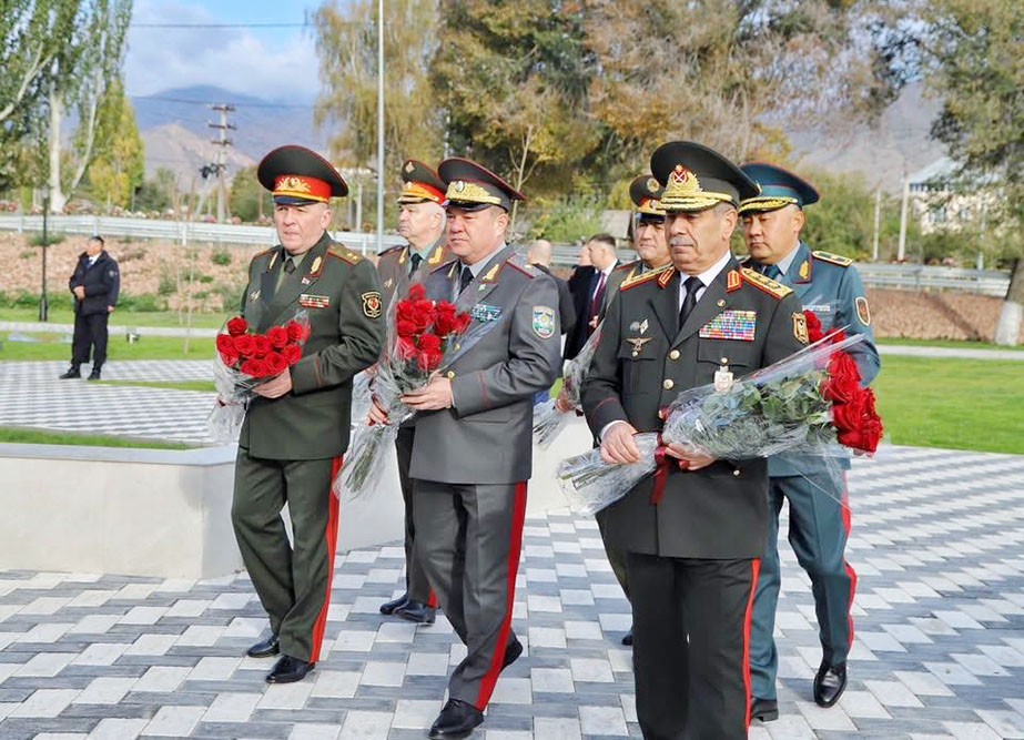 Zakir Həsənov MDB Müdafiə Nazirləri Şurasının iclasında - FOTOLAR
