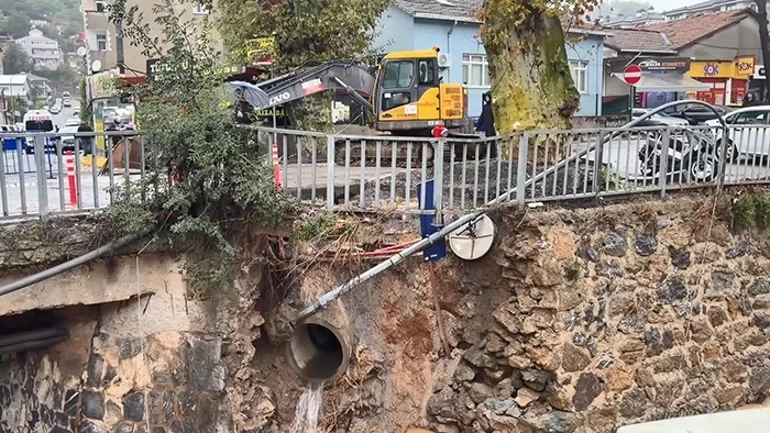 İstanbulda yağış 3 nəfərin həyatına son qoydu - İtkin düşənlər var