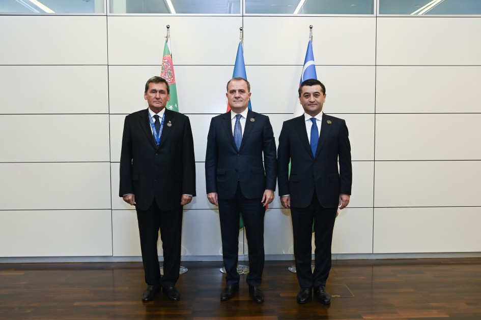 Azərbaycan, Özbəkistan və Türkmənistan XİN başçıları görüşdülər - FOTO