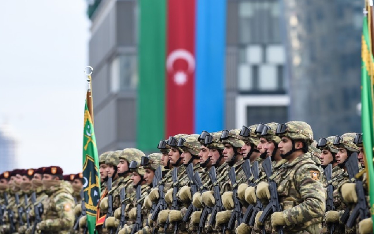 Hərbçilərin əməkhaqlar 22,8% artır