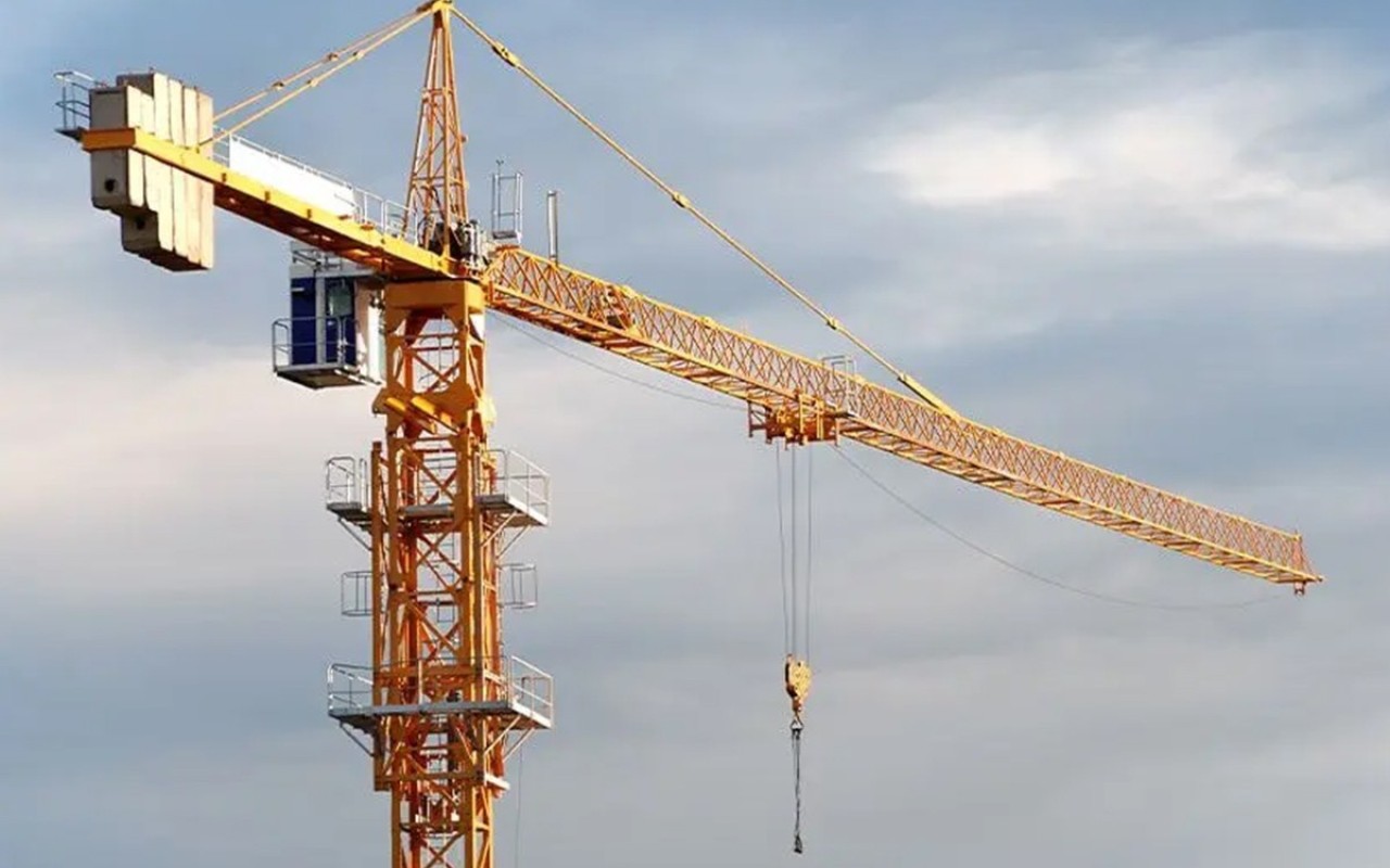 Bu halda kranla görülən işlər dayandırılacaq