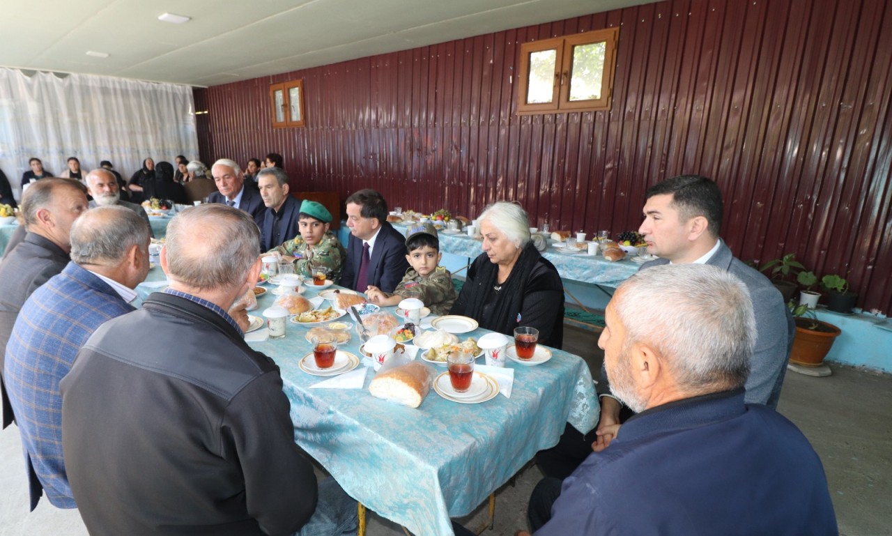 Qazaxda şəhid Teymur Hacıyevin xatirəsi anılıb - FOTOLAR