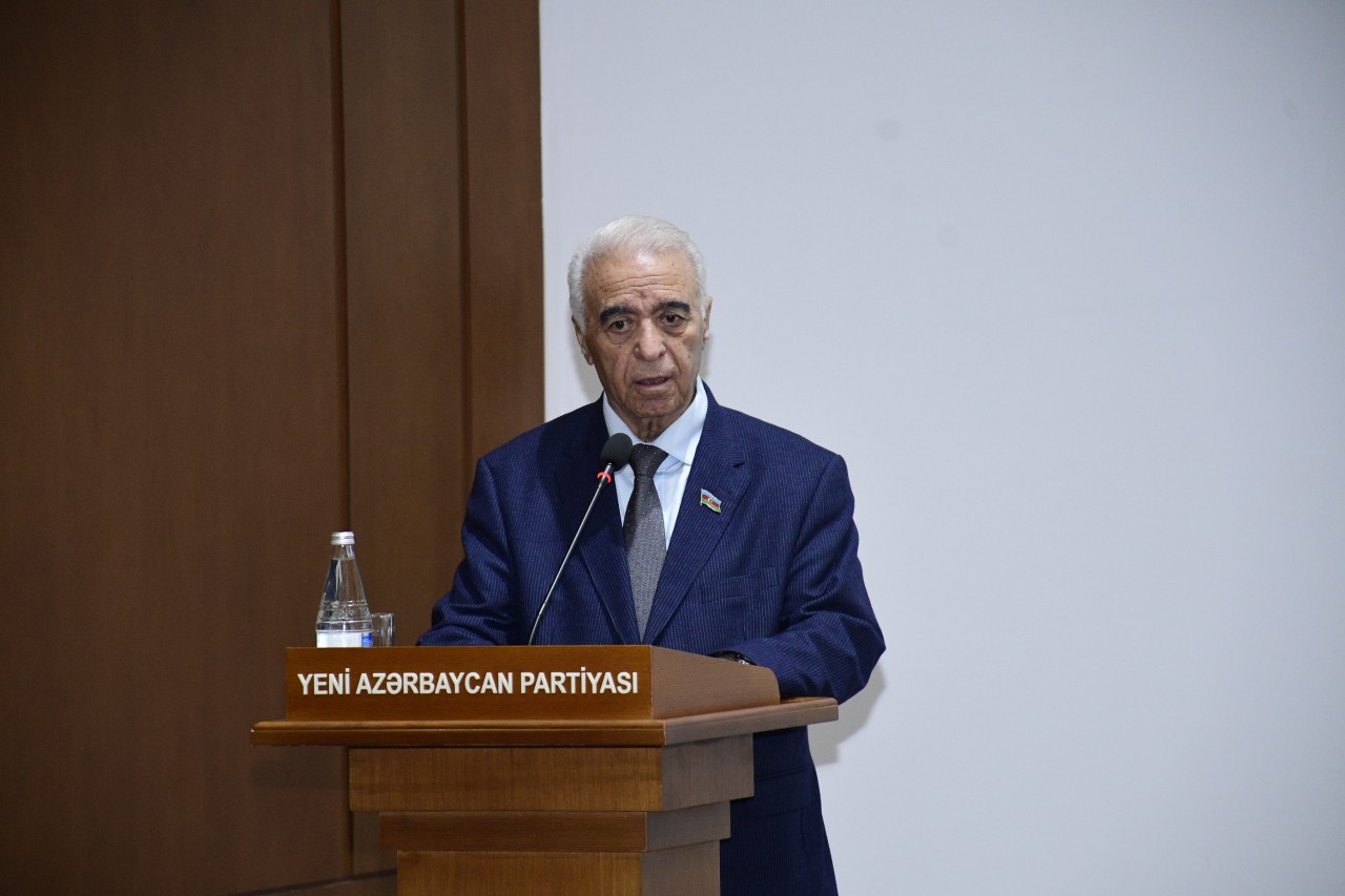 YAP İdarə Heyətinin yeni tərkibdə ilk iclası keçirildi - FOTOLAR