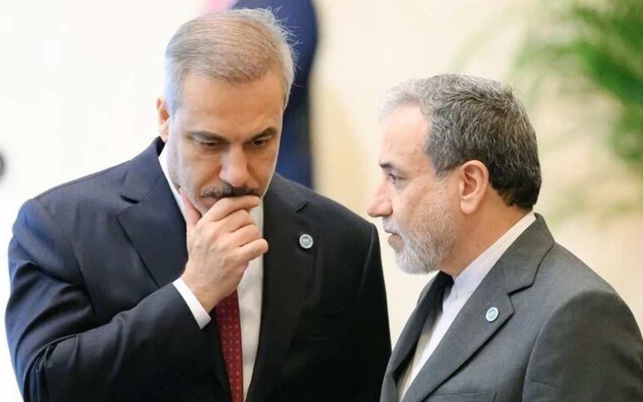 Hakan Fidan Əraqçi ilə nələri müzakirə edib?