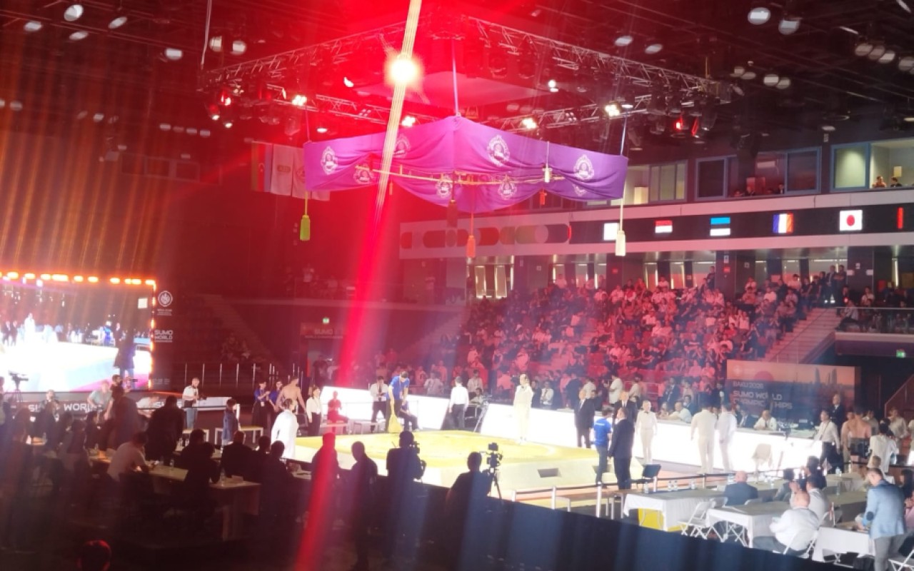 Sumoçumuz dünya çempionatında qızıl medal qazandı