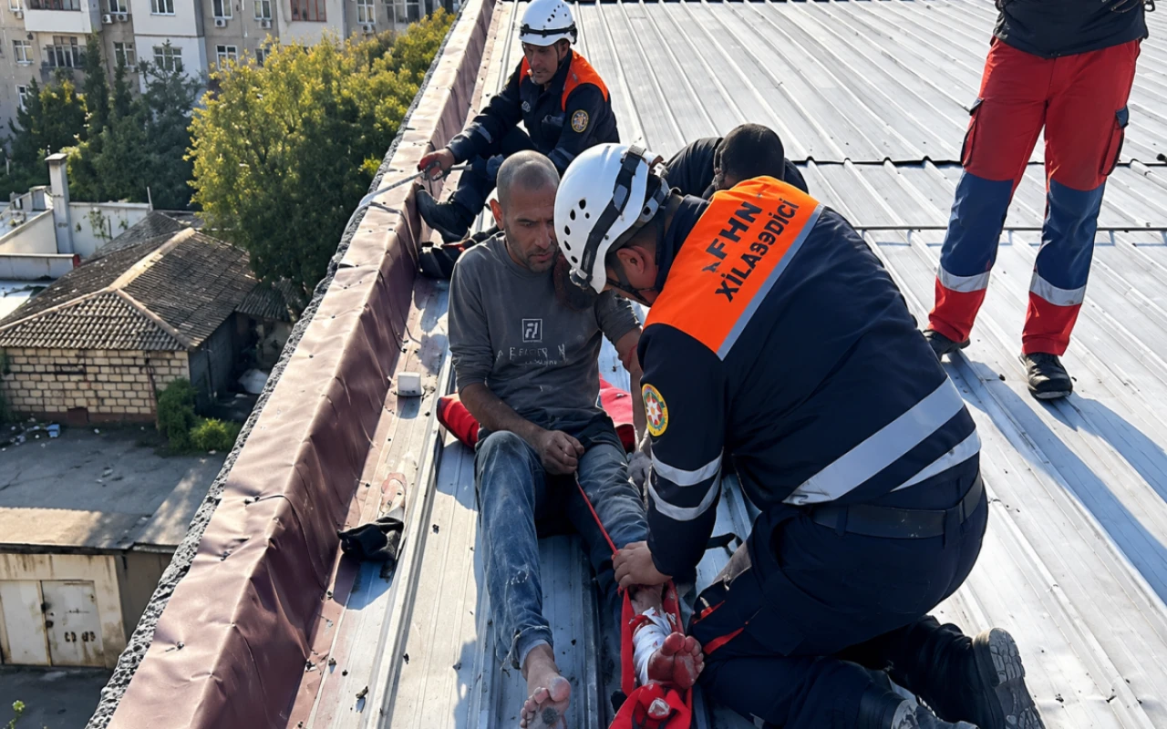 Sumqayıtda tikilidə təmir işləri aparan şəxs xəsarət aldı