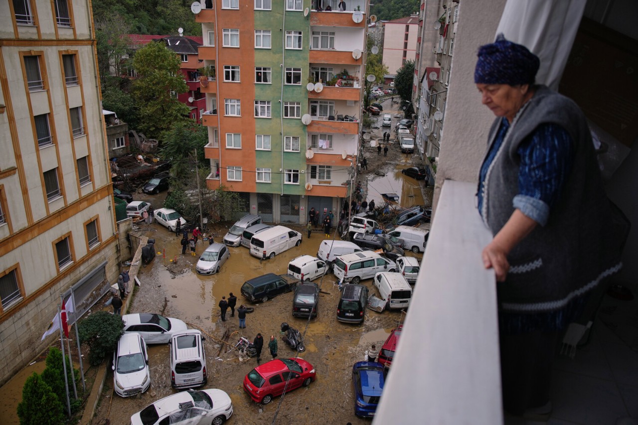 Dünya bu hadisələrə şahid oldu - FOTOLAR