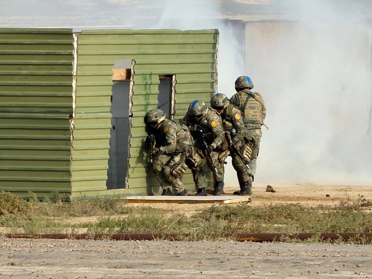 NATO və Azərbaycan arasında hərbi əməkdaşlıq inkişaf etdirilir - FOTOLAR