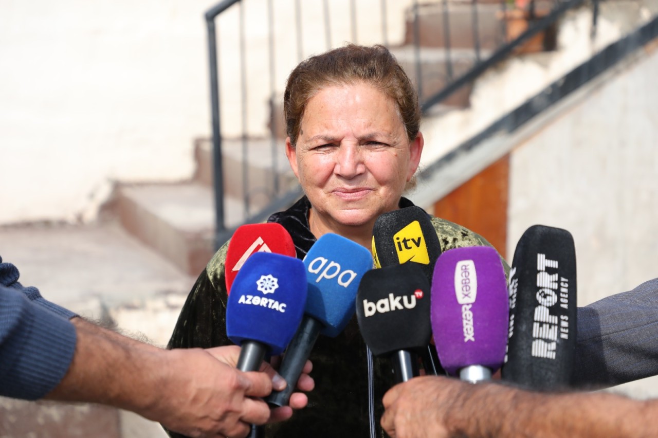 Ağdərədə yaşayış məntəqələri telekommunikasiya xidmətləri ilə təmin edilib - FOTOLAR