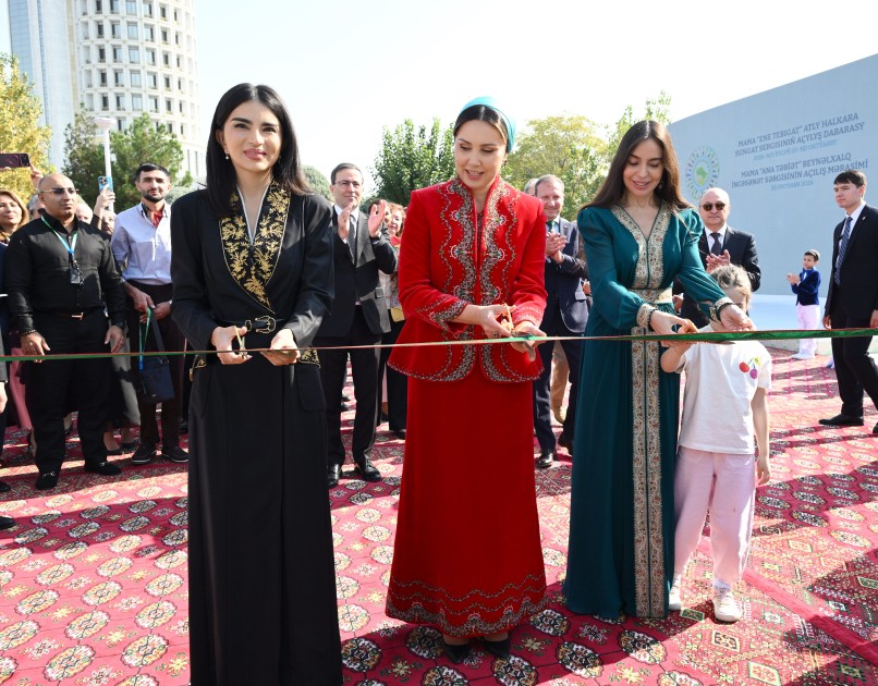 Aşqabadda MAMA “Ana təbiət” beynəlxalq incəsənət sərgisi açıldı - FOTOLAR