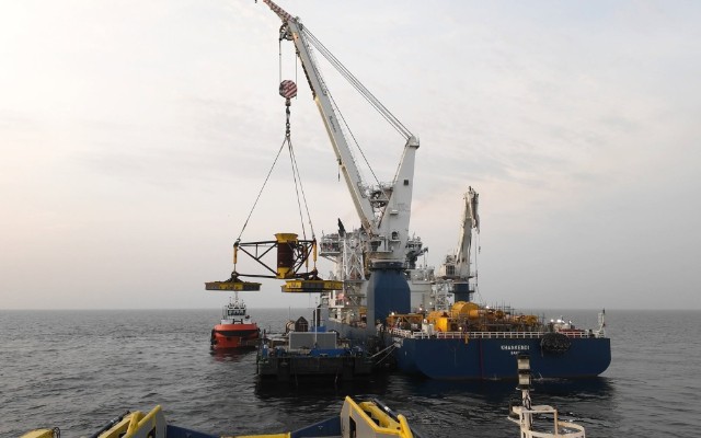bp “Şahdəniz Kompressiya” layihəsi üzrə dənizdə tikinti işlərinə başlayıb