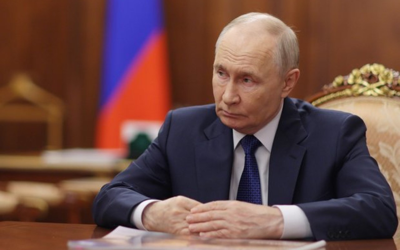 Putin özünə yeni köməkçi təyin etdi - FOTO