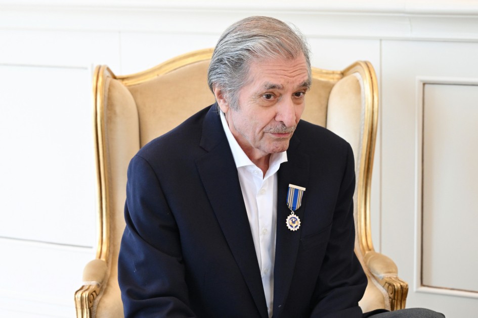 Prezident Fərhad Xəlilova “İstiqlal” ordenini təqdim etdi - FOTOLAR