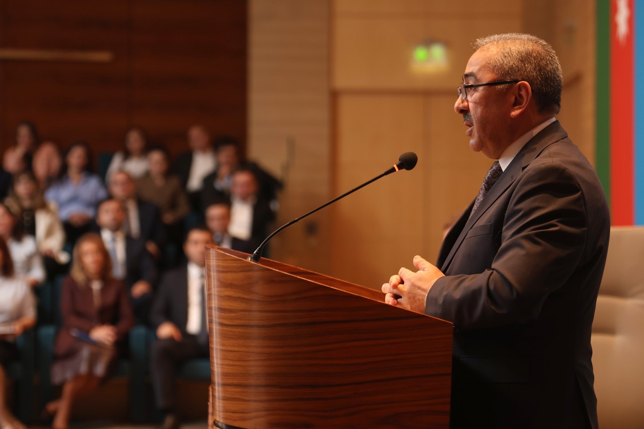 Nəsimi rayonunda müşavirə keçirildi - FOTOLAR