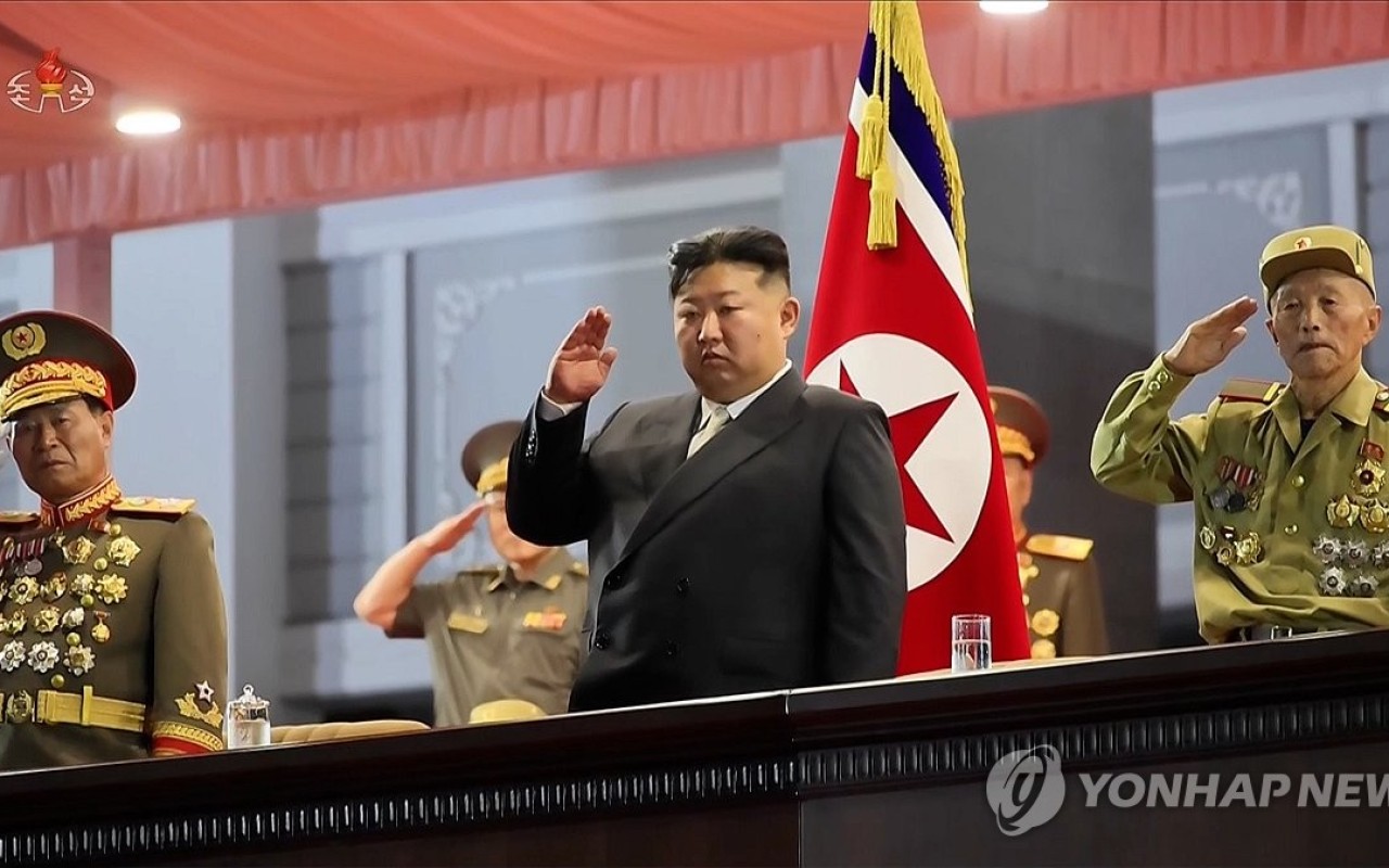 Öldüyü deyilən Kim Çen In Çinə getdi