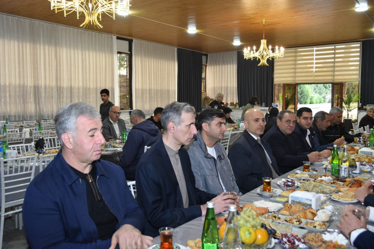 Yasamal rayonunda şəhidlər yad edilib - FOTOLAR
