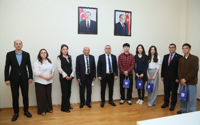Qazaxıstanlı magistrantlar AzTU-da - FOTOLAR