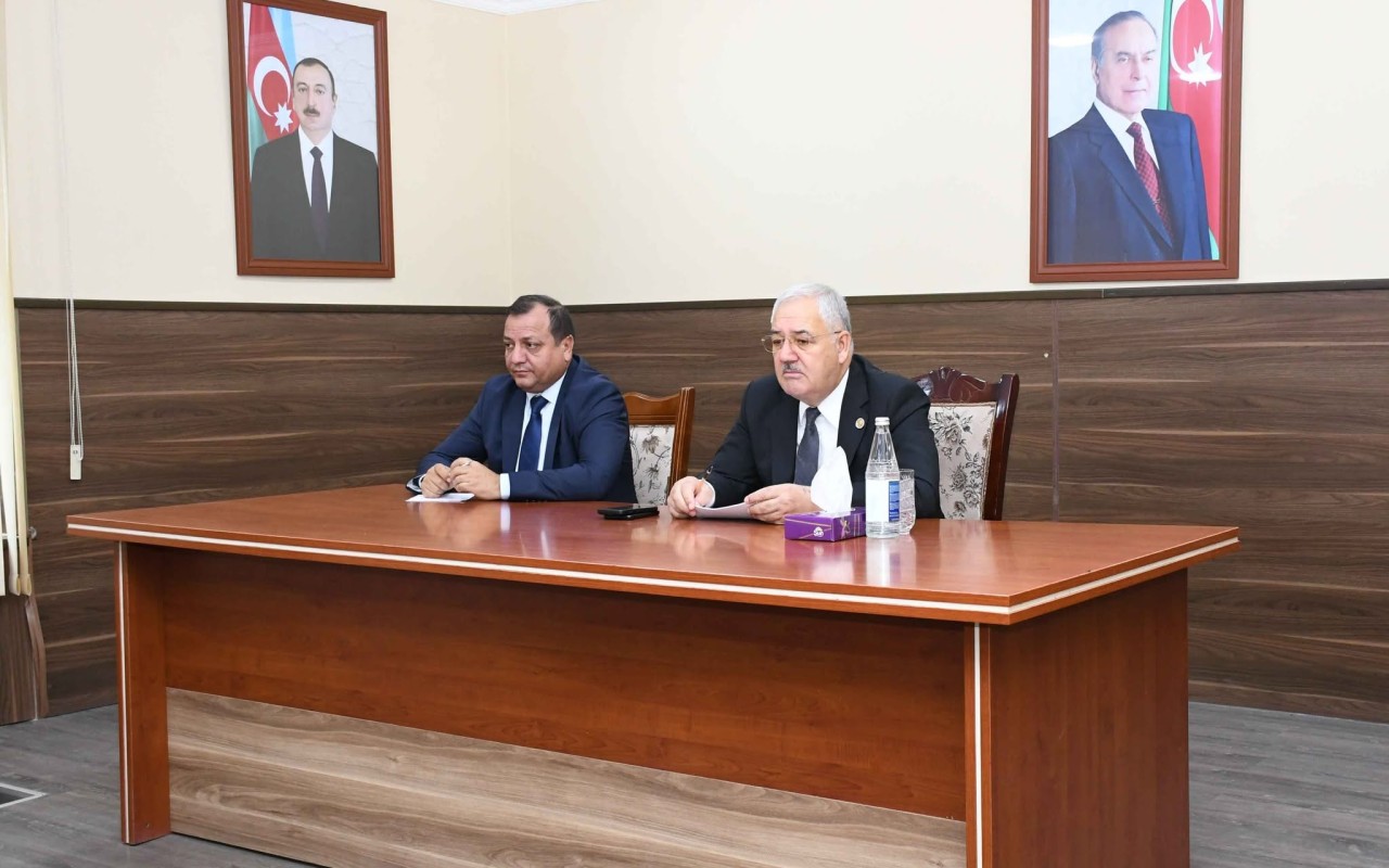 Vaqif Həsənov vətəndaşların növbəti qəbulunu keçirib - FOTOLAR