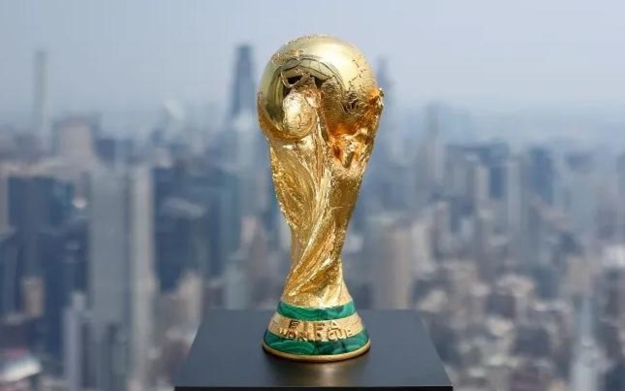 FİFA mundial biletlərindən milyardlar qazandı