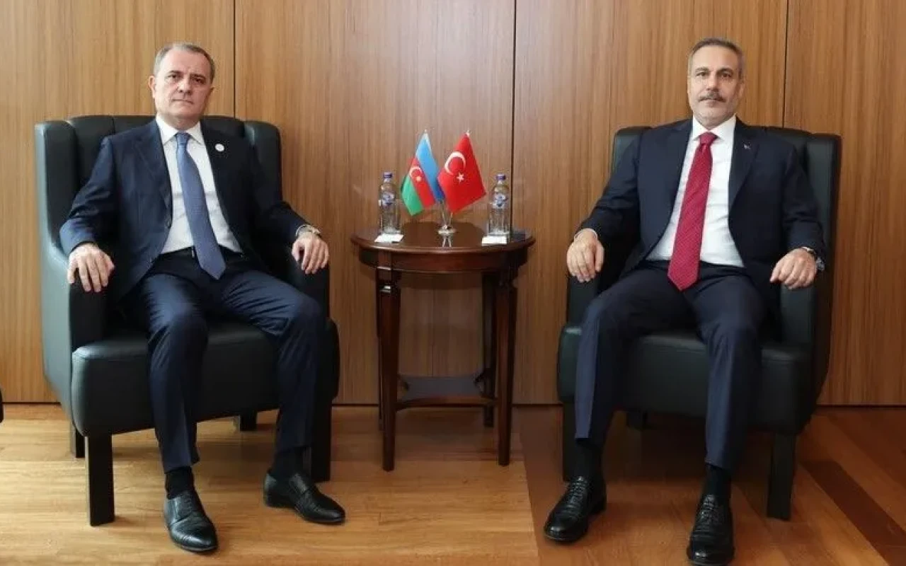 Ankarada XİN rəhbərlərinin görüşü başladı