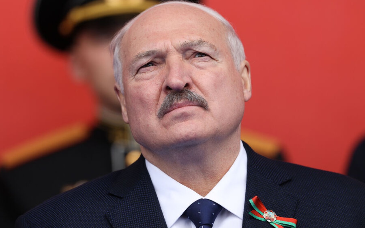 "Biz heç vaxt qardaşlarımıza xəyanət etməyəcəyik" - Lukaşenko
