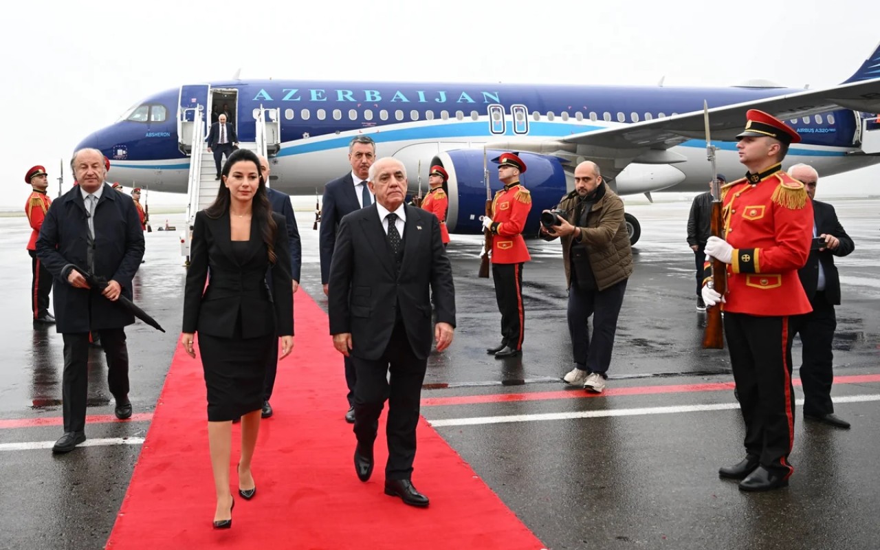 Əli Əsədov Gürcüstanda işgüzar səfərdədir - FOTO