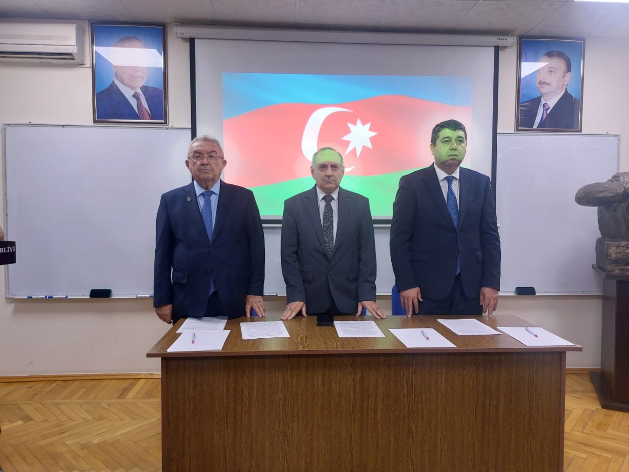 YAP Yasamal rayon təşkilatının müşavirəsi keçirildi - FOTOLAR